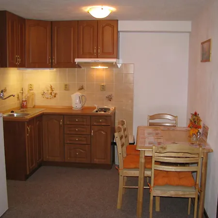 Διαμέρισμα Apartma Gabriela *